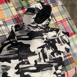 UA boys hoodie